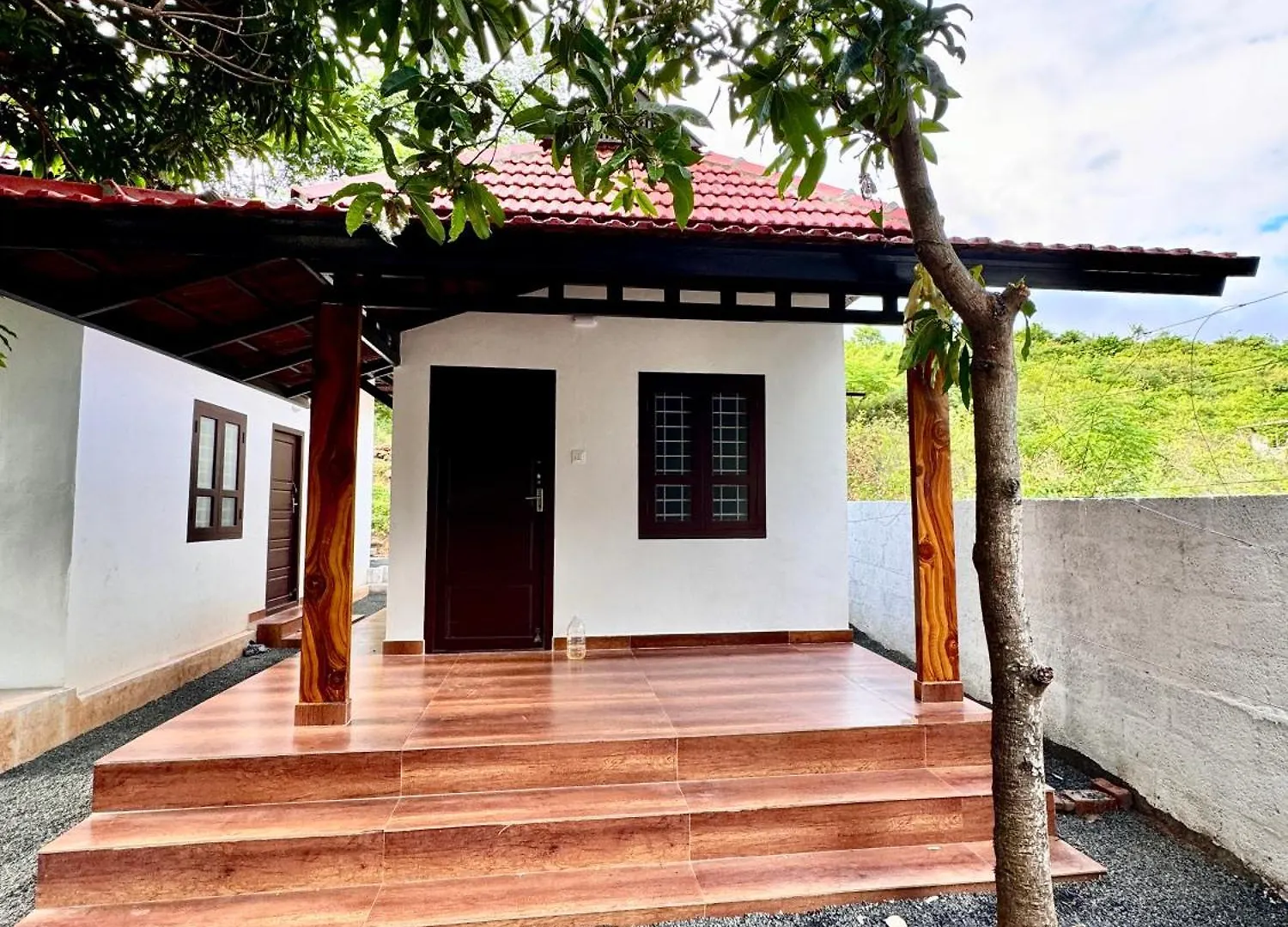 Mountain Valley Homestay Varagampadi